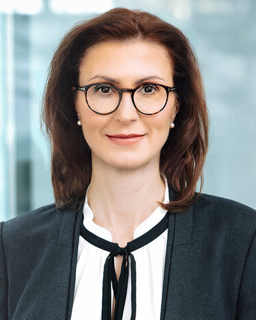 Stefanie Steiner, Head of Investor Relations & M&A